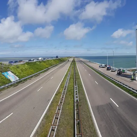 Seehorse Apartment Den Oever